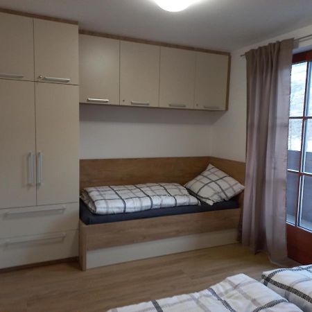 Apartman Acko Polansky Dvur - Velké Karlovice Exteriör bild