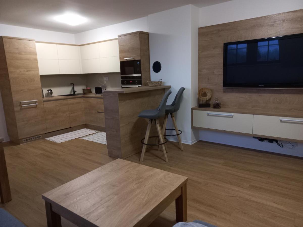 Apartman Acko Polansky Dvur - Velké Karlovice Exteriör bild